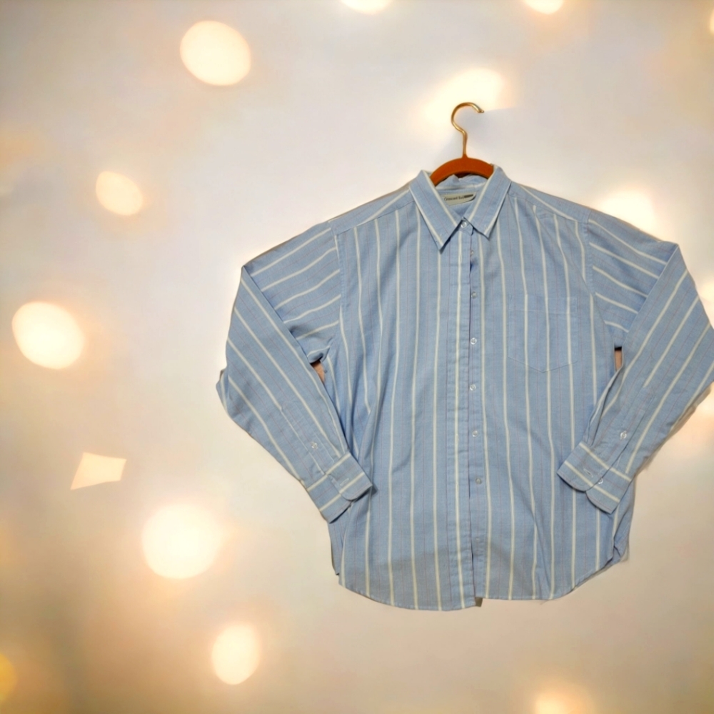 -5/$25 ⭐️ Button Down